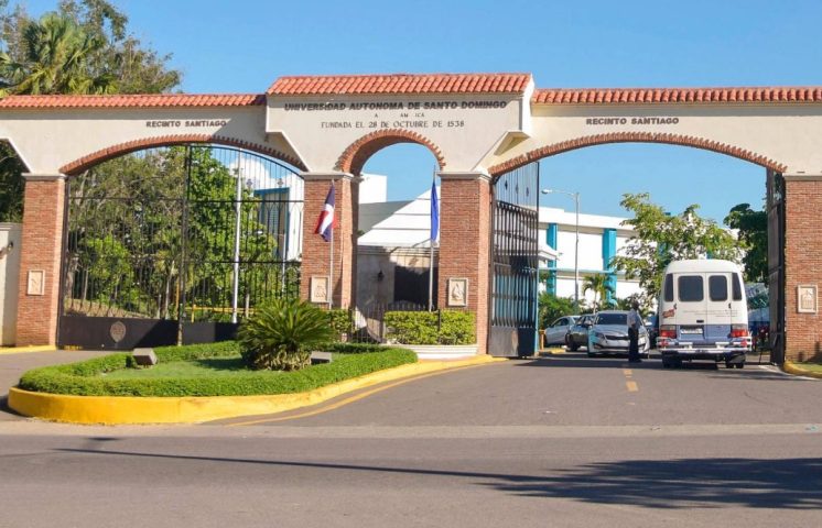 Universidad UASD lanza 