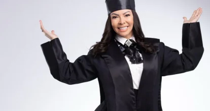 Beba Rojas se gradúa “Summa Cum Laude” en Derecho
