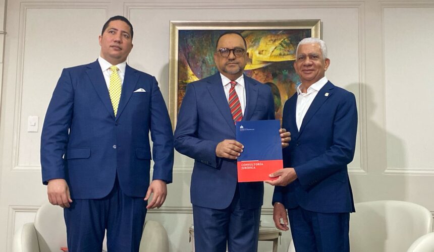 Antoliano Peralta somete proyecto de ley para reformar normativa de trata de personas y tráfico ilícito de migrantes