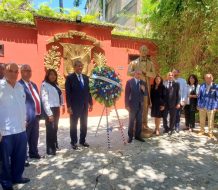 Asamblea destituye al doctor Rodríguez Grullón como presidente del Instituto Duartiano