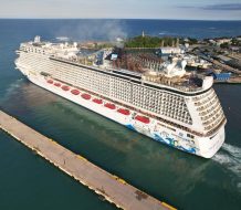 Crucero Norwegian Aqua llega por primera vez a RD