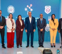 Encargada de Negocios de EE.UU. destaca compromiso de Abinader contra drogas sintéticas