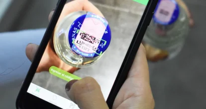 Autoridades advierten sobre alcohol adulterado e instan a usar app “Revísame”