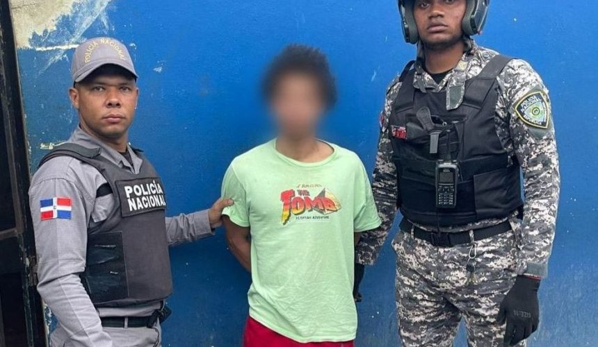 Arrestan a “El campesino” con 97 porciones de presuntas sustancias ilícitas en La Romana