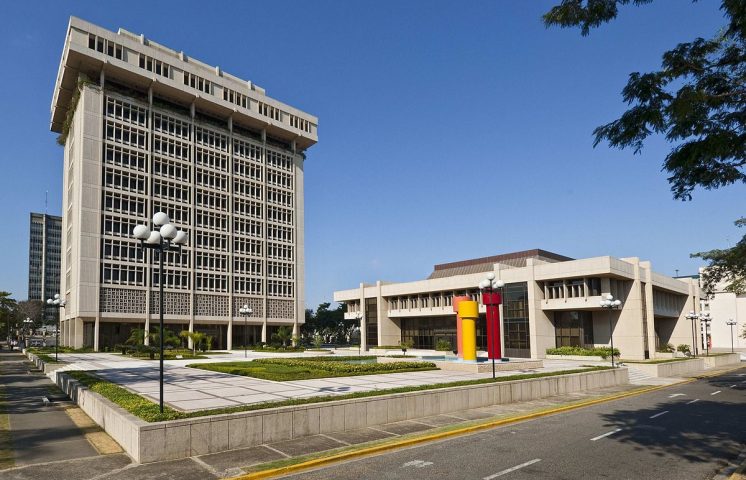 BCRD conserva su tasa de política monetaria en 5.75 % anual