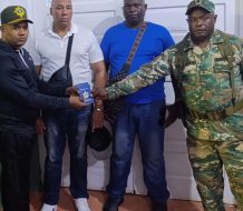 Detienen dos cubanos indocumentados en Mao; entraron por Haití