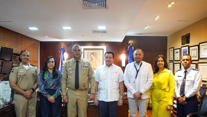 Con apoyo de Unicaribe, DGM capacita nuevos agentes de interdicción