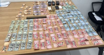 Detienen a dos personas en Cotuí por posesión de dinero presuntamente falso 