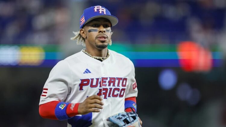 Puertorriqueño Lindor continúa azotando picheo en Grandes Ligas