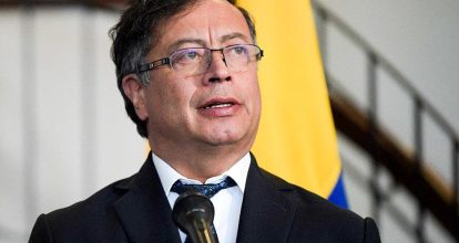 Petro contesta con vehemencia a Álvaro Leyva por carta que menciona supuesta drogadicción