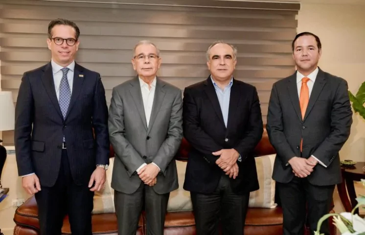 Conep y Danilo Medina abordan desafíos globales y locales