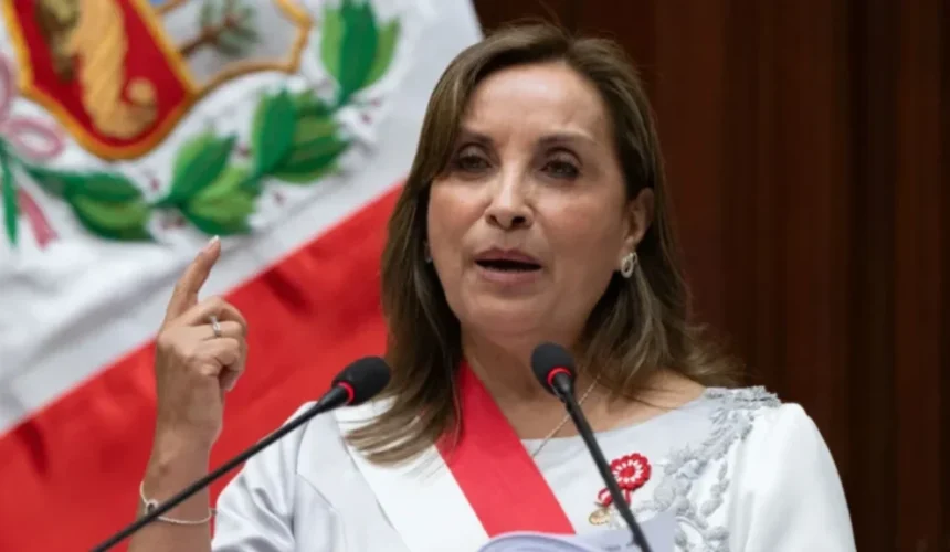 Perú promulga ley que autoriza el uso de armas de fuego en casos de flagrante delito