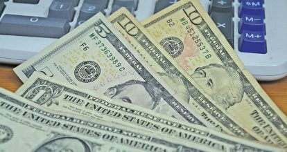 Banco Central reporta caída del dólar por debajo de RD$60.00