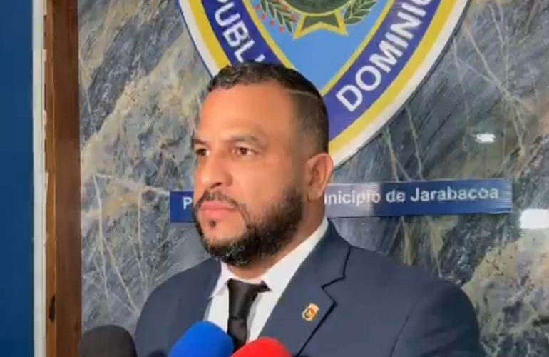 Jaime Cabral denuncia falta de respuestas en caso de menor desaparecido en Jarabacoa