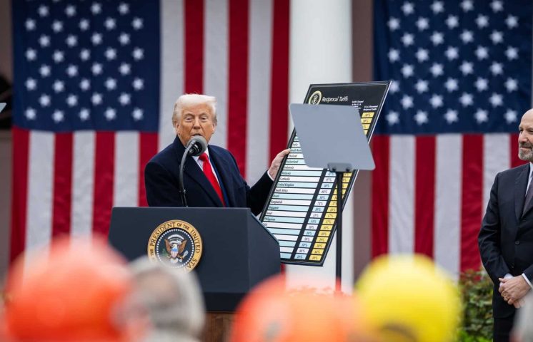 FMI advierte: nuevos aranceles de Trump son un riesgo para la economía mundial
