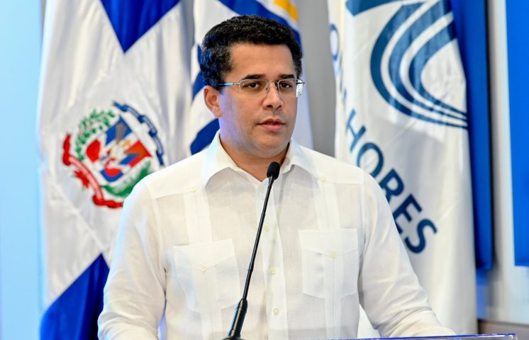 David Collado apoya medidas migratorias anunciadas por Abinader