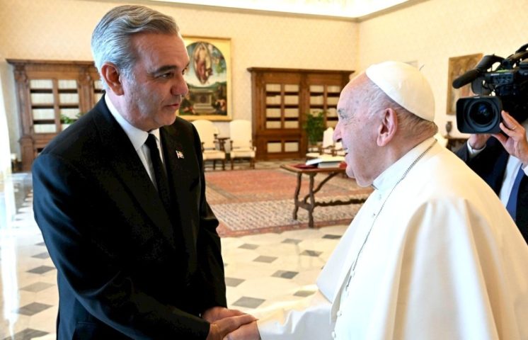 Gobierno decreta duelo nacional de tres días por la muerte del Papa Francisco
