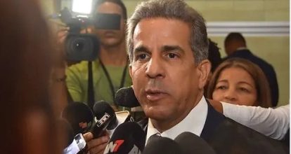 Abogados de Antonio Espaillat desmienten ocultamiento de bienes y congelamiento de activos