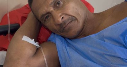 Hombre queda gravemente herido tras ser quemado con agua caliente por su pareja en Cotuí 