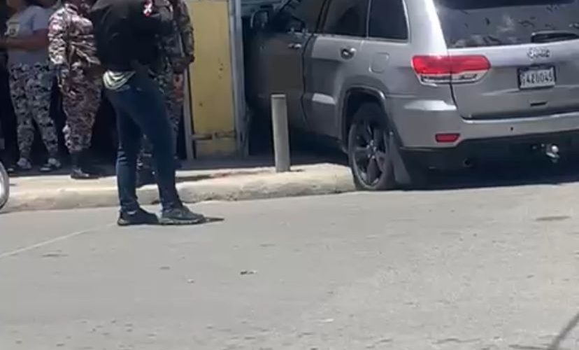 Tiroteo en Katanga, Los Mina deja dos heridos