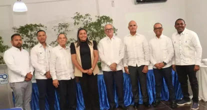 CNCP alza la voz contra comercios chinos por competencia desleal