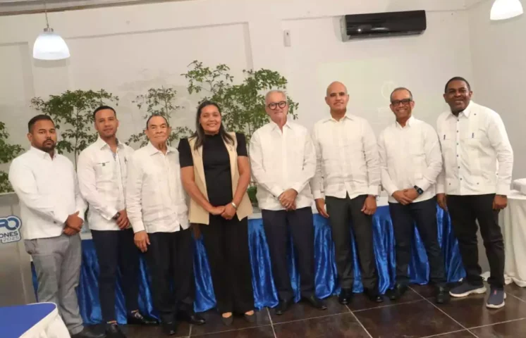 CNCP alza la voz contra comercios chinos por competencia desleal