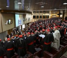 El cónclave para elegir a un nuevo papa comenzará el siete de mayo