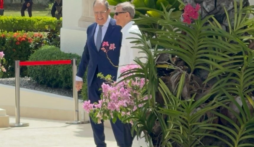Serguéi Lavrov se reúne con canciller Roberto Álvarez durante visita oficial a RD