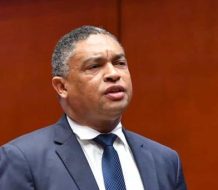 Yván Lorenzo critica incoherencia del Gobierno  sobre amenaza de bandas haitianas