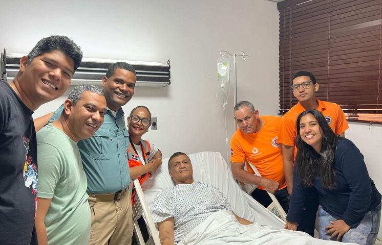 Sobreviviente de la tragedia del Jet Set se reencuentra con sus rescatistas de Defensa Civil