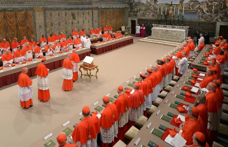 Italia encabeza el cónclave con 17 cardenales; EE.UU. y Brasil completan el podio