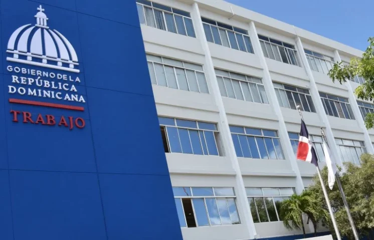 Realizarán ferias de empleo en Higüey y La Romana los días 30 de abril y 2 de mayo