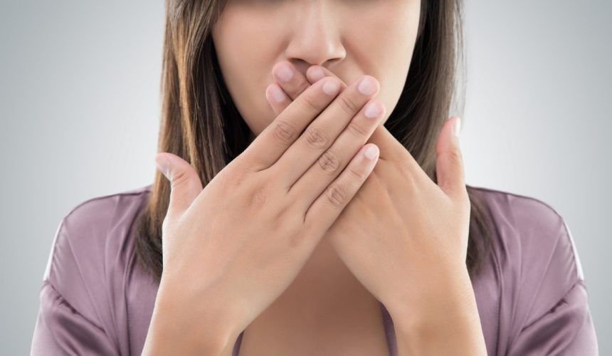 Mujer fingió ser muda por 16 años hasta que un detective privado la descubrió 