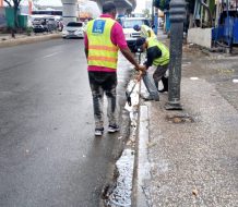 Alcaldía del DN amplía limpieza de imbornales ante incidencia de vaguada