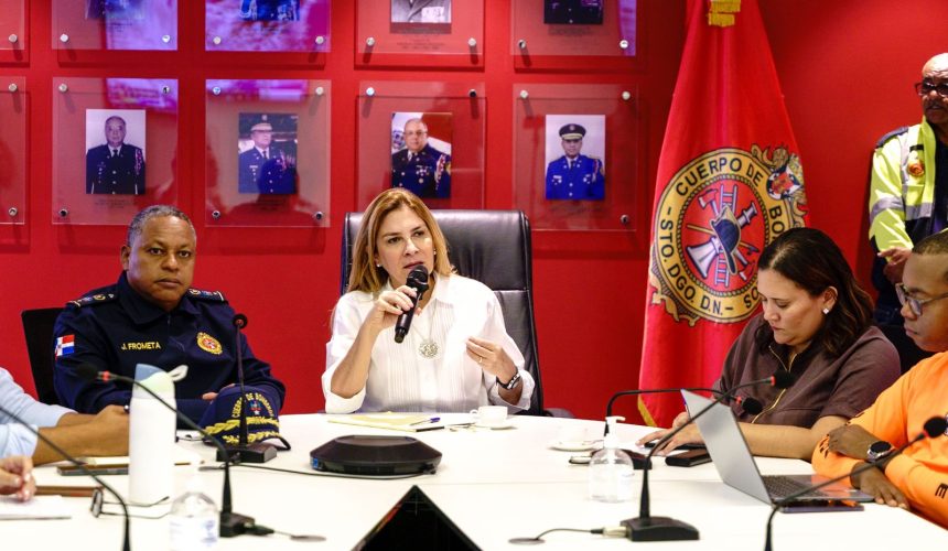 Alcaldesa del DN activa el Comité de Prevención ante alerta roja por vaguada