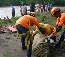 Defensa Civil recupera cuerpo de joven reportado desaparecido en Padre Las Casas, Azua 