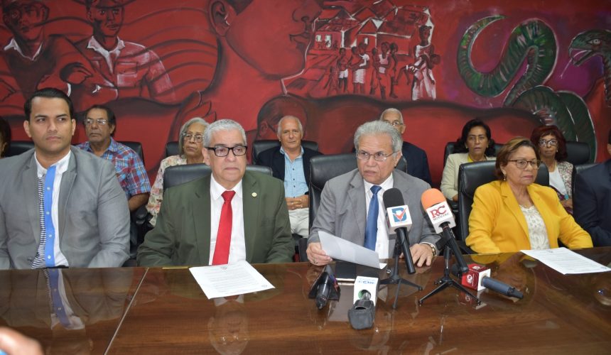 Colegio Médico Dominicano convoca huelga nacional de 48 horas para el miércoles 14 y jueves 15 de mayo