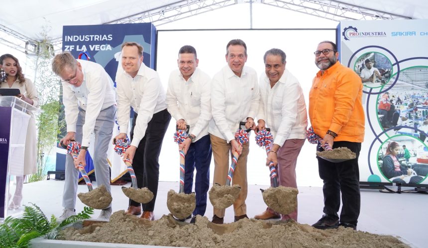Proindustria da primer palazo para construcción de nueva nave industrial en La Vega