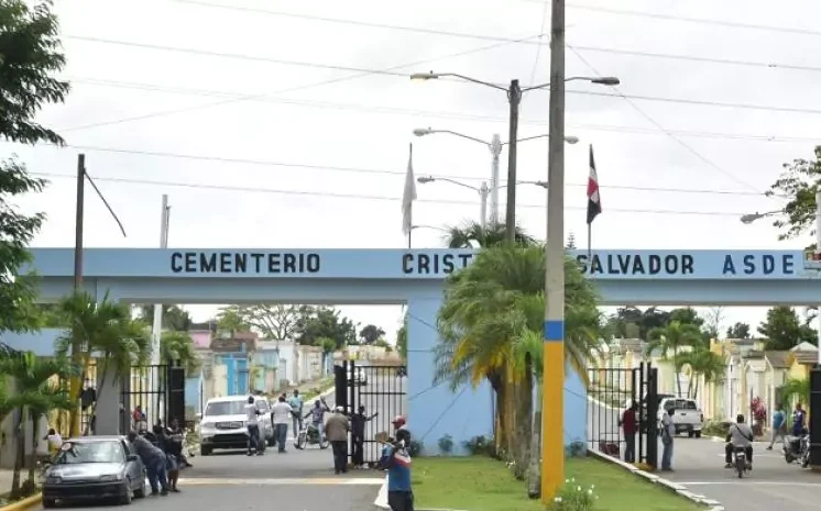 Cementerio Cristo Salvador habilita horario especial por el Día de las Madres