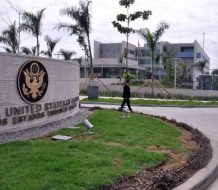 Embajada EE. UU. en RD exhorta a inmigrantes irregulares a regresar voluntariamente