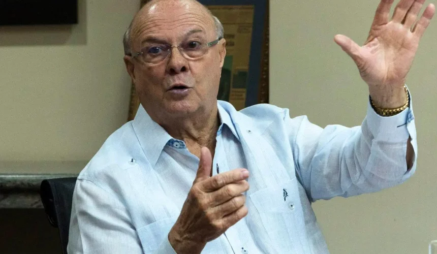 Hipólito favorece estrategia para regularizar mano de obra haitiana en agricultura y otras áreas