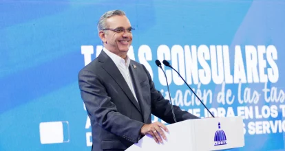 Abinader destaca alza del 38 % en salario real para frenar inflación