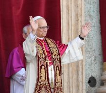 El Papa León XIV reveló que su madre es dominicana, según cardenal ecuatoriano