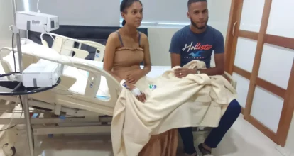 Madre primeriza da a luz cuatrillizos en el HOMS