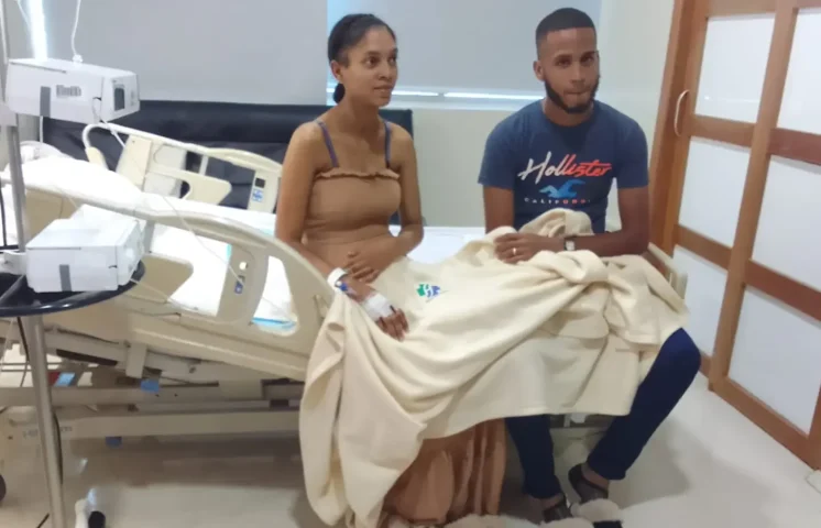 Madre primeriza da a luz cuatrillizos en el HOMS