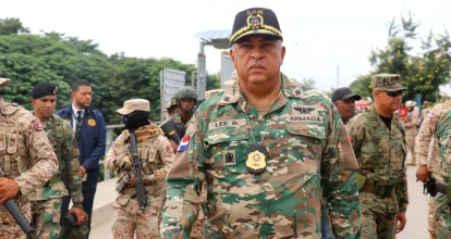 Ballester se reúne con autoridades de Dajabón para dar seguimiento a medidas migratorias