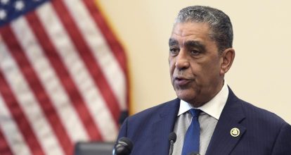 Congresista Espaillat reintroduce proyecto de ley para controlar exportación de desechos electrónicos 