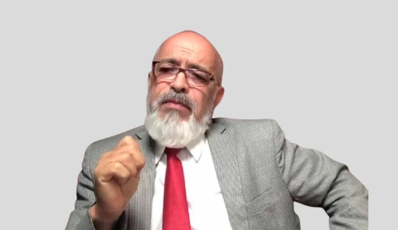Imponen presentación periódica e impedimento de salida a supuesto detective Ángel Martínez