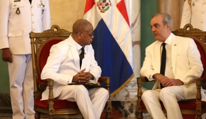 Embajador haitiano en RD presenta sus cartas credenciales ante Abinader
