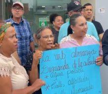 Comunitarios de Urbanización Almánzar, en SFM, protestan por escasez de agua potable  